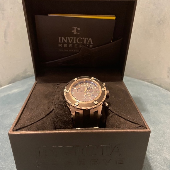 Mens Invicta Reserve Watch Black and Silver - Picture 5 of 12